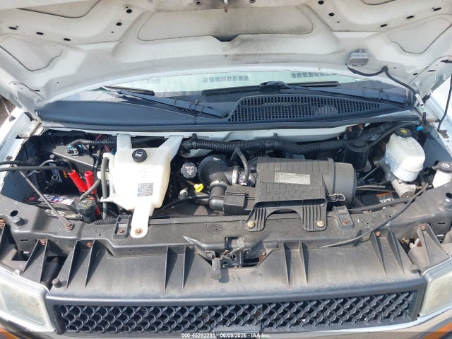 Chevrolet Express Lt