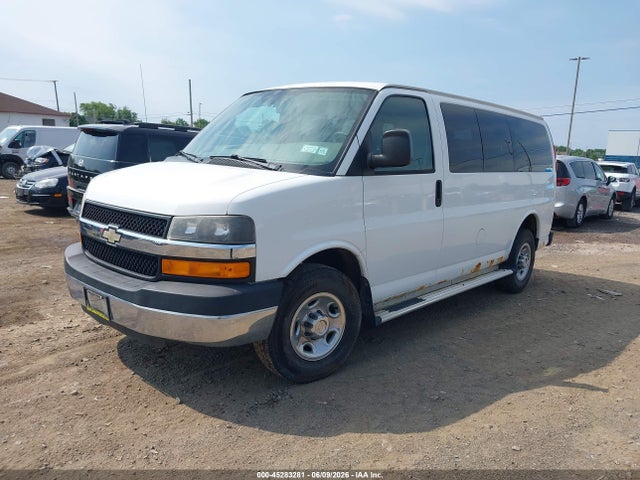 Chevrolet Express Lt