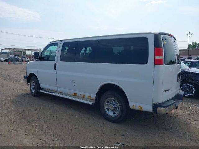 Chevrolet Express Lt