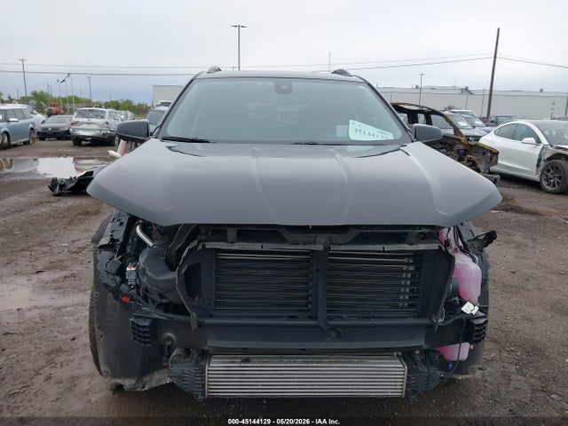 GMC Terrain At4
