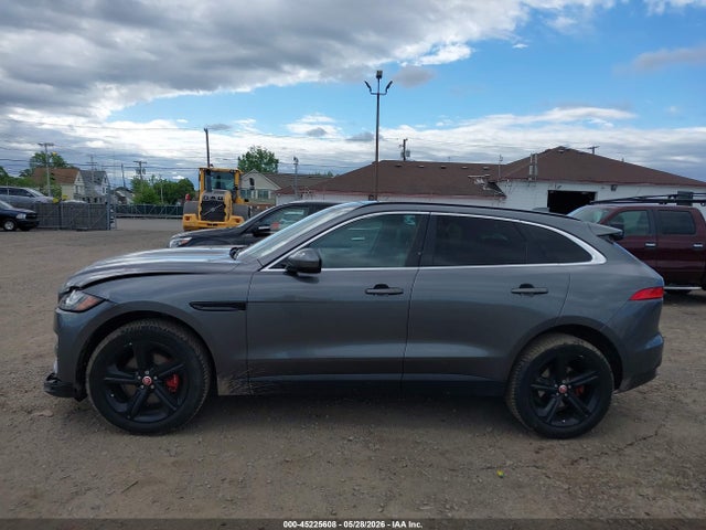 Jaguar F-PACE 35t Prestige