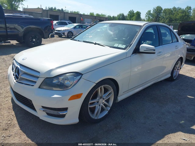 Mercedes-Benz C-Class Sport 4matic