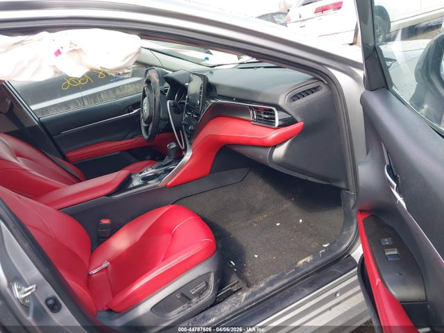 Toyota Camry Xse Hybrid