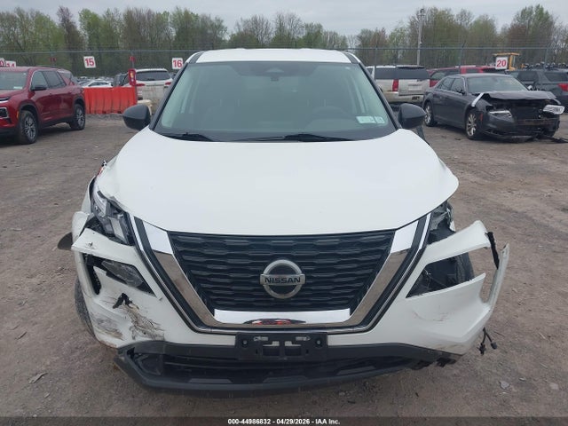 Nissan Rogue S Intelligent Awd