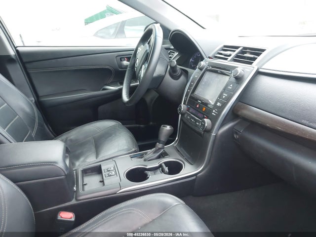 Toyota Camry Xle