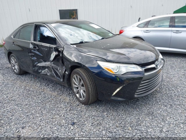 Salvage Toyota Camry Image
