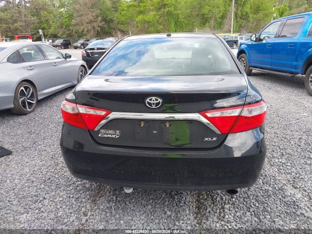 Toyota Camry Xle