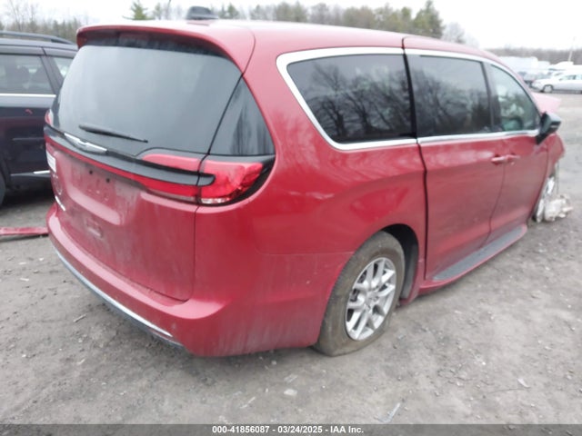 Chrysler Pacifica Touring L