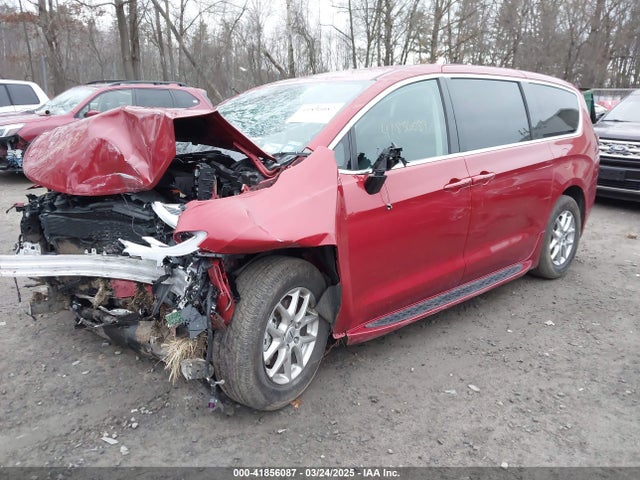 Chrysler Pacifica Touring L