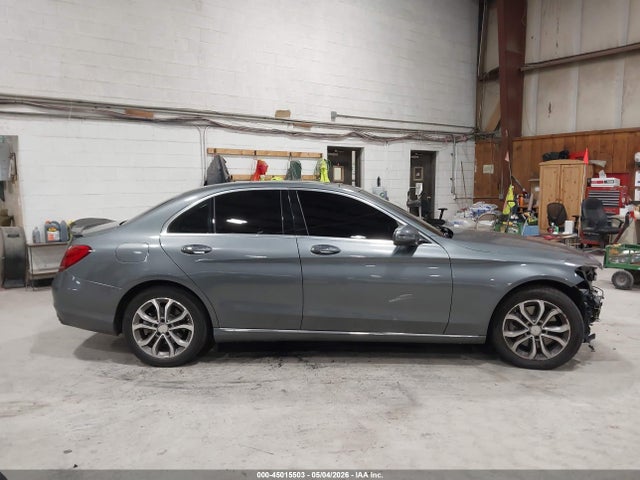 Mercedes-Benz C-Class 4matic