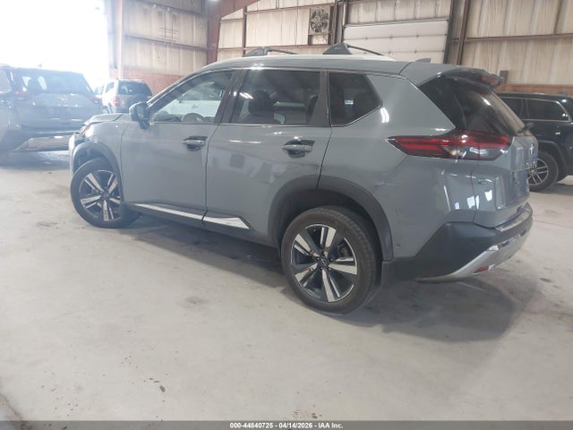 Nissan Rogue Platinum Intelligent Awd