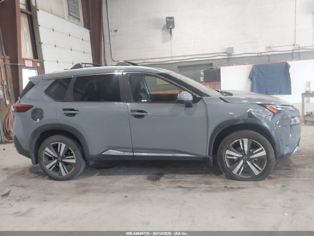 Nissan Rogue Platinum Intelligent Awd
