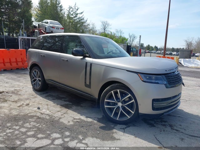 Salvage Land Rover Range Rover Image