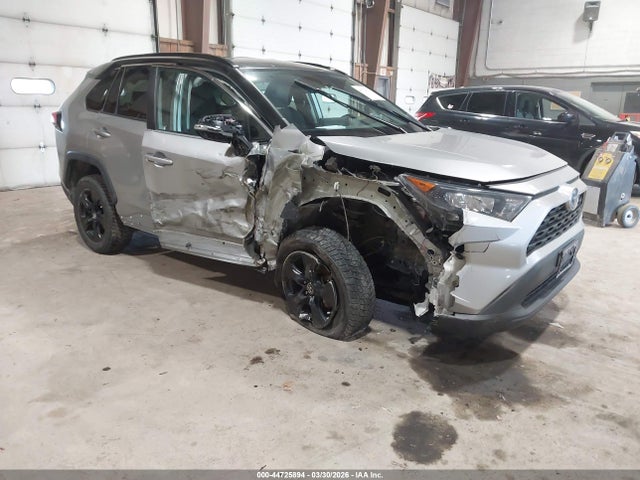 Salvage Toyota RAV4 Image