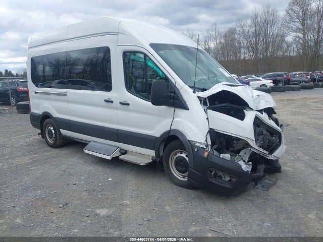 Salvage Ford Transit Image
