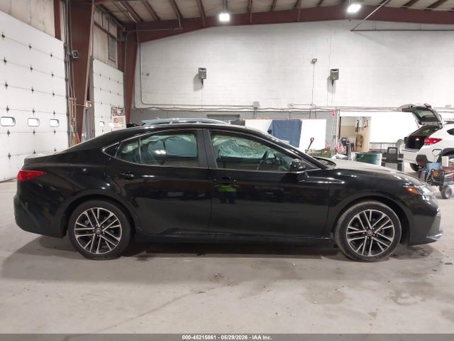 Toyota Camry Xle