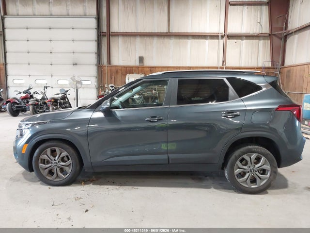 Kia Seltos S