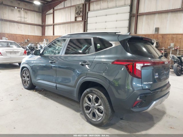 Kia Seltos S