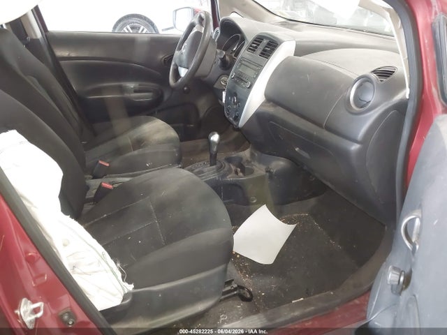 Nissan Versa S Plus