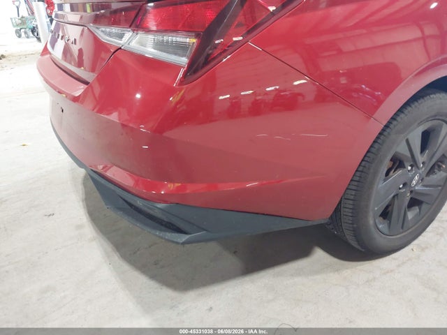 Hyundai ELANTRA Sel