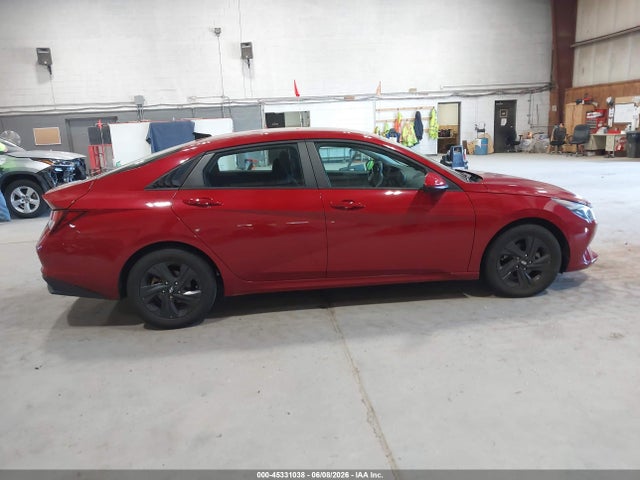 Hyundai ELANTRA Sel