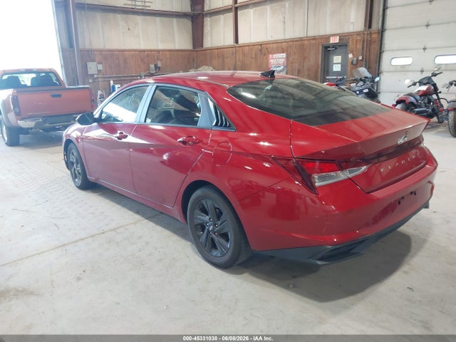 Hyundai ELANTRA Sel
