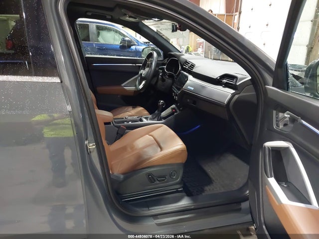 Audi Q3 Premium Plus 40 Tfsi Quattro Tiptronic