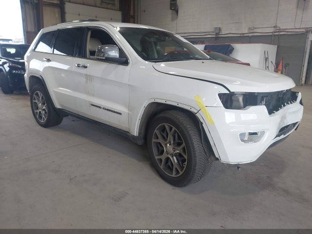 Salvage Jeep Grand Cherokee Image