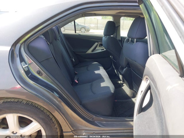 Toyota Camry Se V6