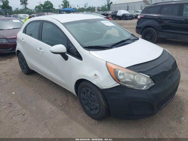 Salvage Kia Rio Image