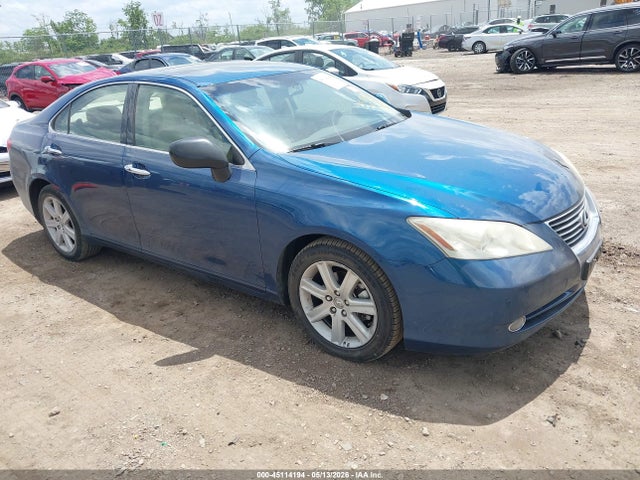 Salvage Lexus Es Image
