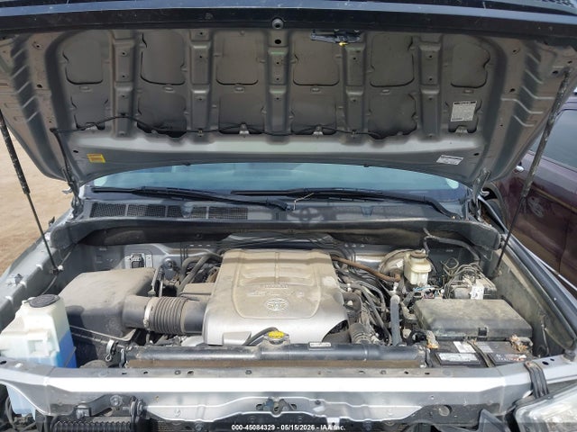 Toyota Tundra Grade 5.7l V8