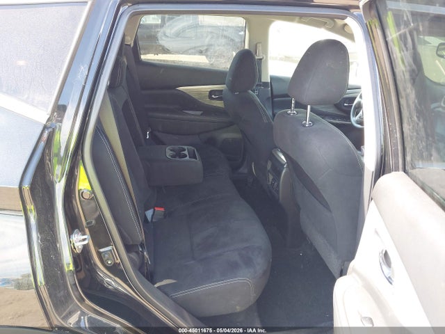 Nissan Murano S
