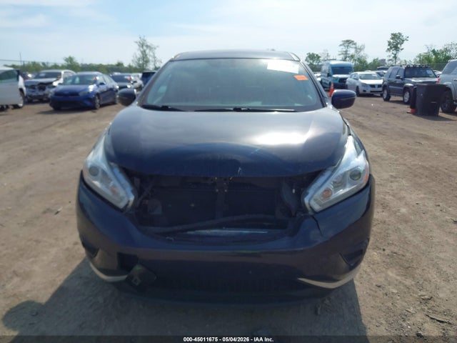 Nissan Murano S