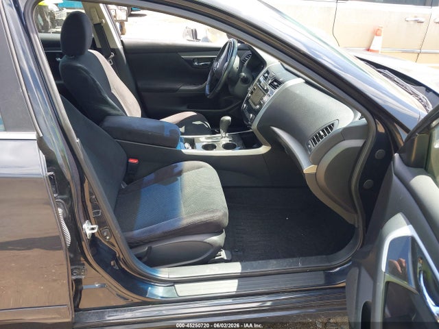 Nissan Altima 2.5 Sv