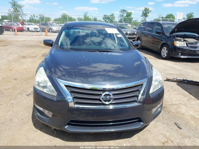 Nissan Altima 2.5 Sv