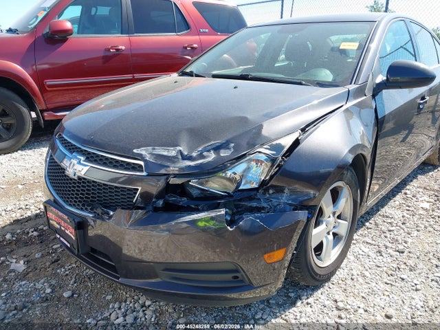 Chevrolet Cruze 1lt Auto