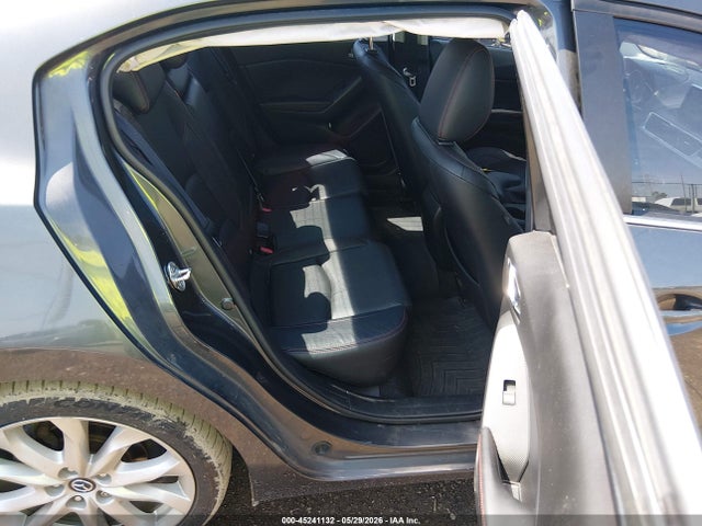 Mazda Mazda3 S Grand Touring
