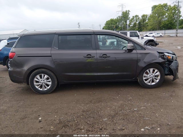 Kia Sedona Lx