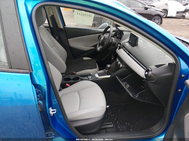 Toyota Yaris Xle