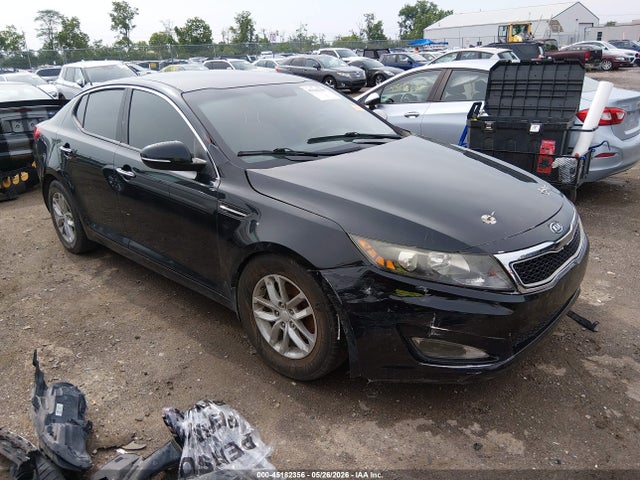 Salvage Kia Optima Image
