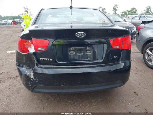 Kia Forte Ex