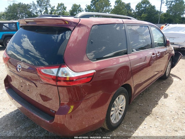 Toyota Sienna Xle 8 Passenger