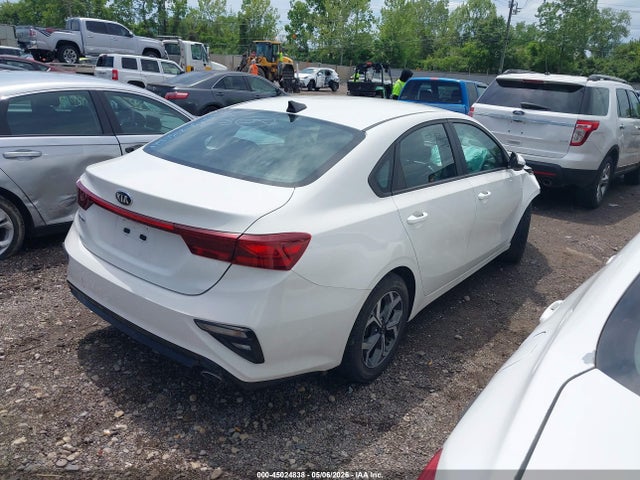 Kia Forte Lxs