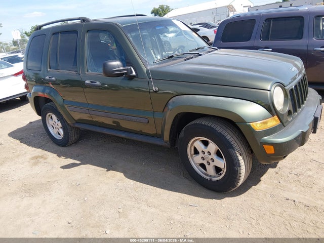 Salvage Jeep Liberty Image