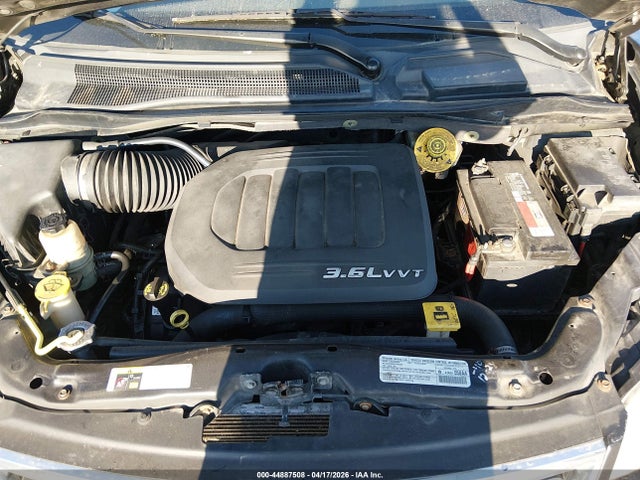 Chrysler Town & Country Touring