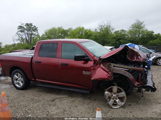 Ram 1500 Express  4x4 5'7 Box