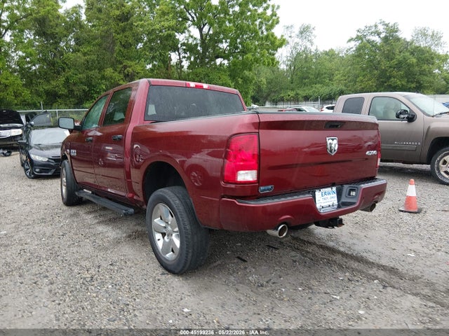 Ram 1500 Express  4x4 5'7 Box