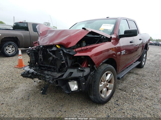 Ram 1500 Express  4x4 5'7 Box