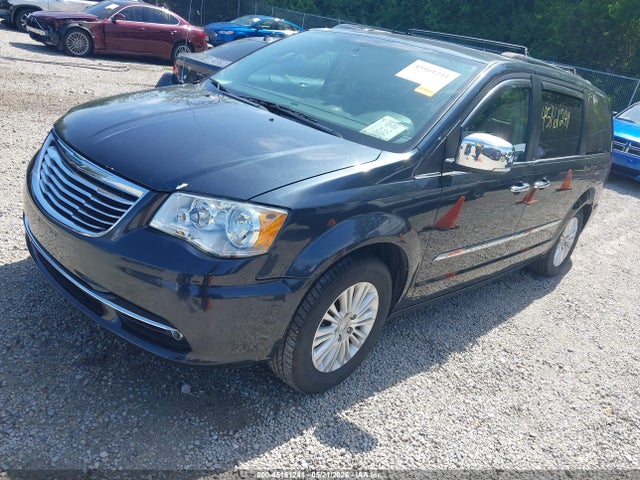 Chrysler Town & Country Limited